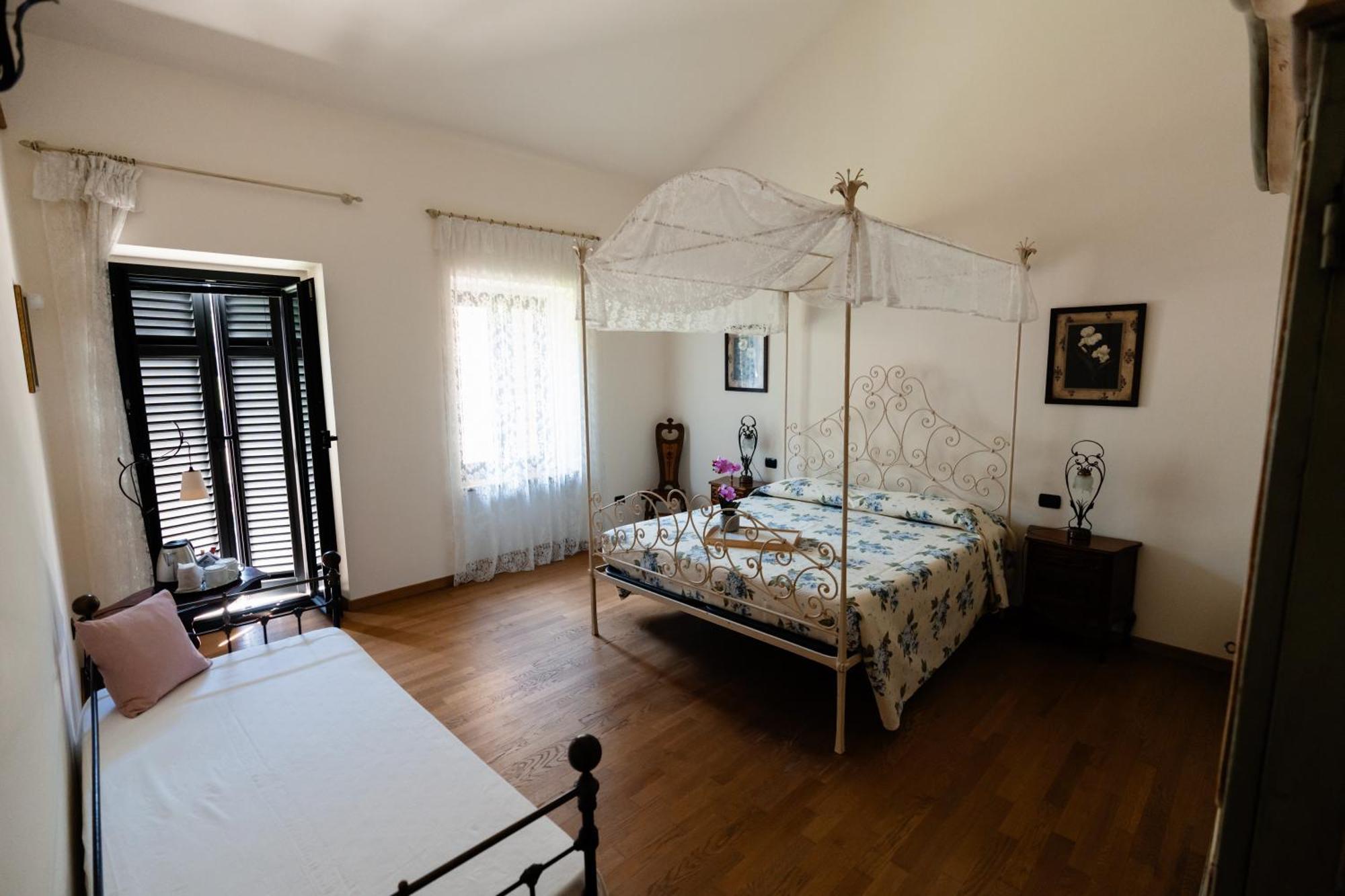 Cadgal - Tenuta La Cova Calamandrana Kültér fotó